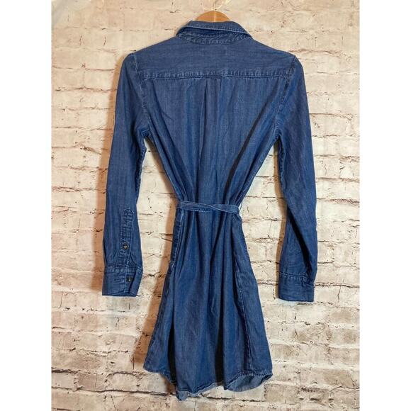 Banana Republic Shirt Dress Womens 2 Chambray Blue Full Button Front Belted - Picture 13 of 15